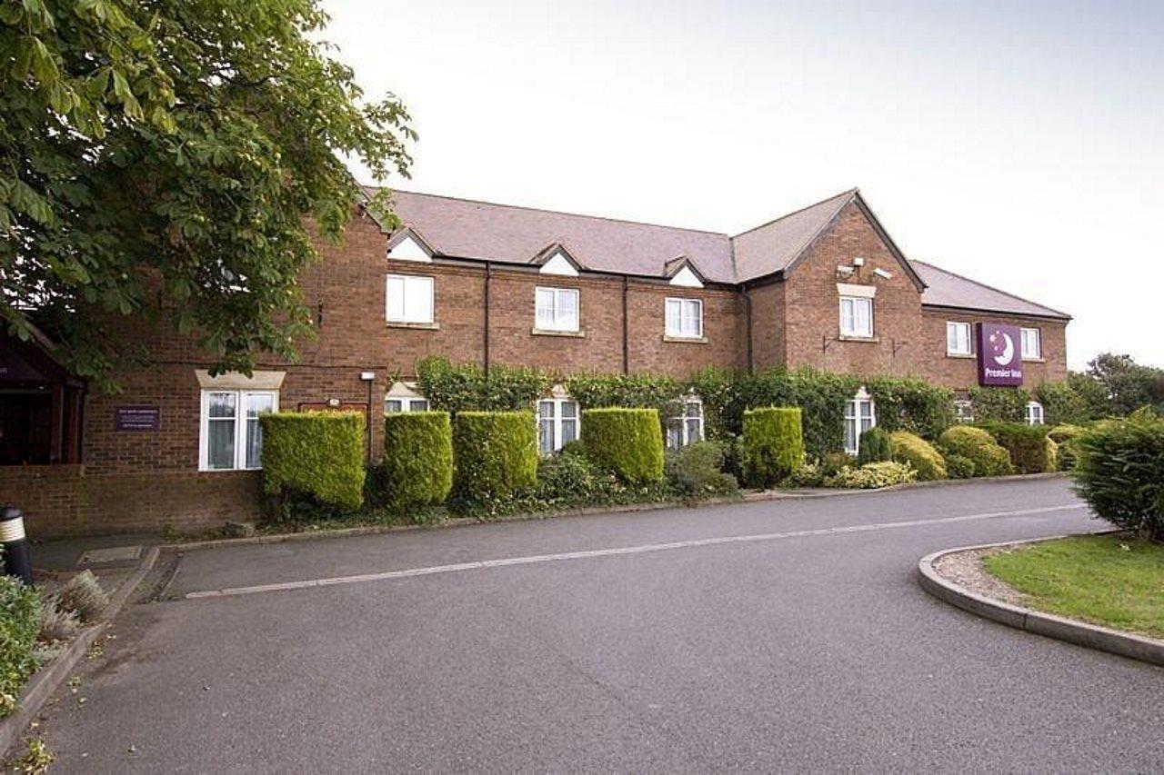Premier Inn Lichfield North East Exteriér fotografie