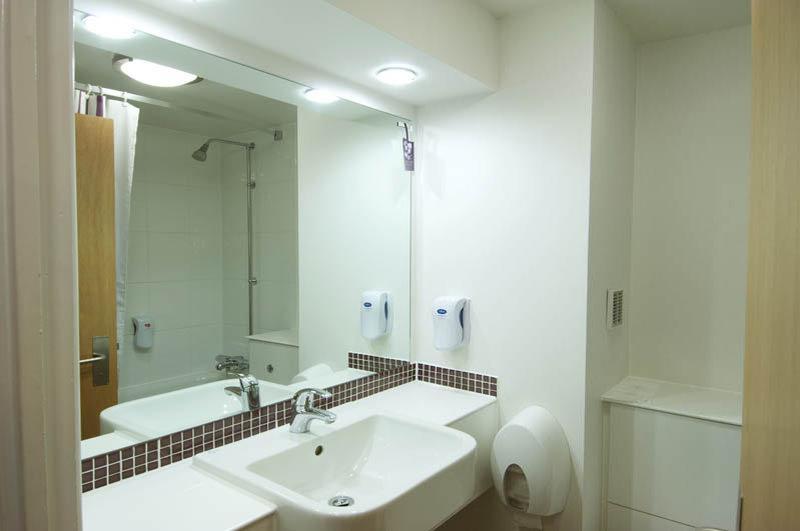 Premier Inn Lichfield North East Exteriér fotografie